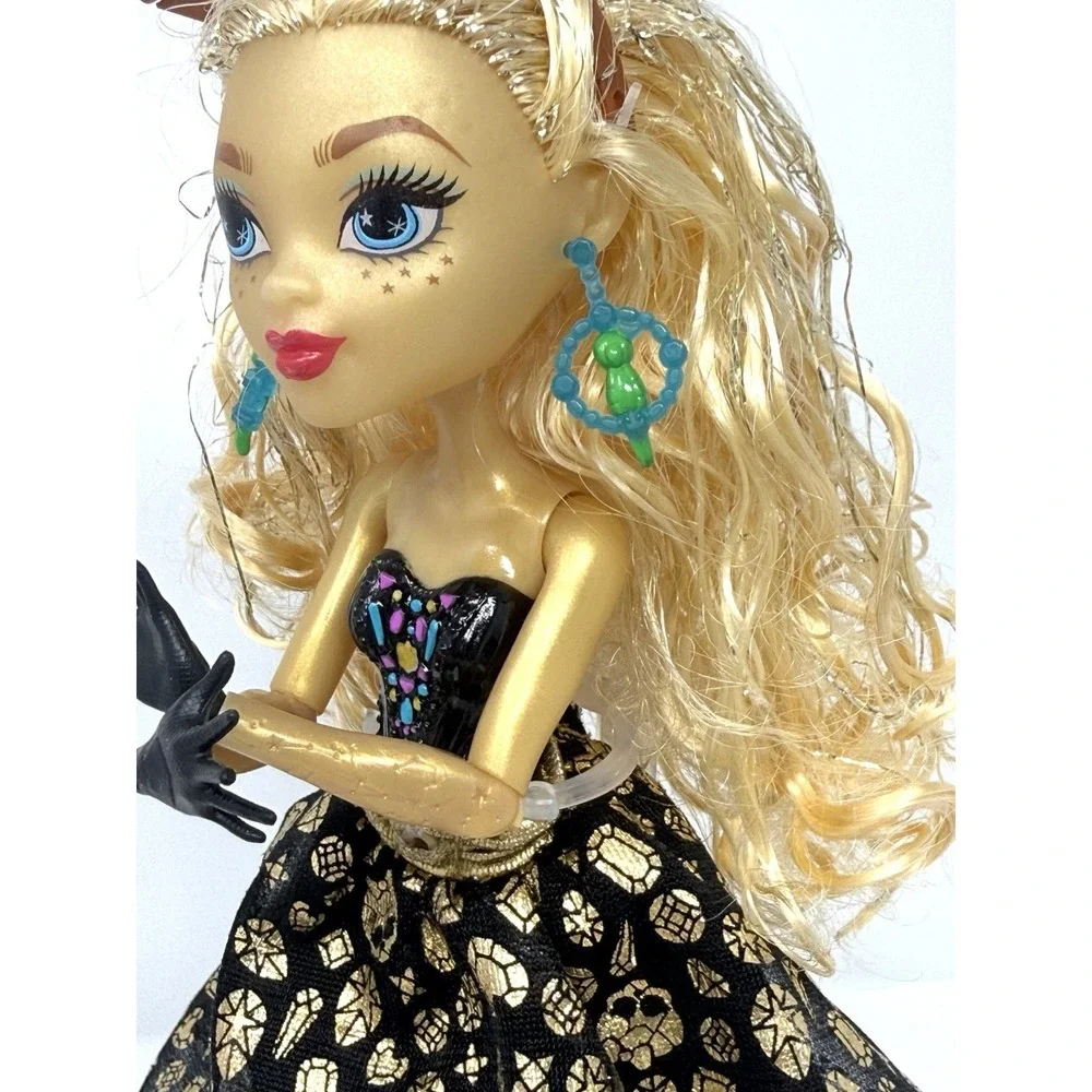 Monster High Shriekwrecked Dayna Treasura Jones Doll 2016 Mattel DTV93